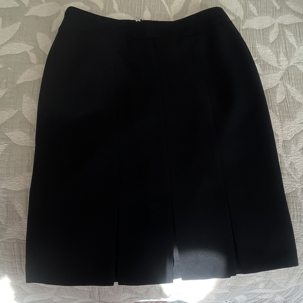 Black Solid Pleated Knee Length Skirt Lined Zip Closure Polyester Womens 8